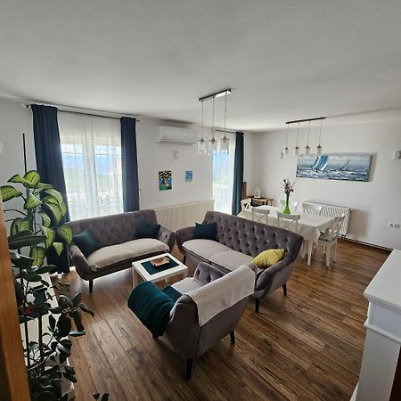 Apartman Ana & Marta Сень Екстер'єр фото
