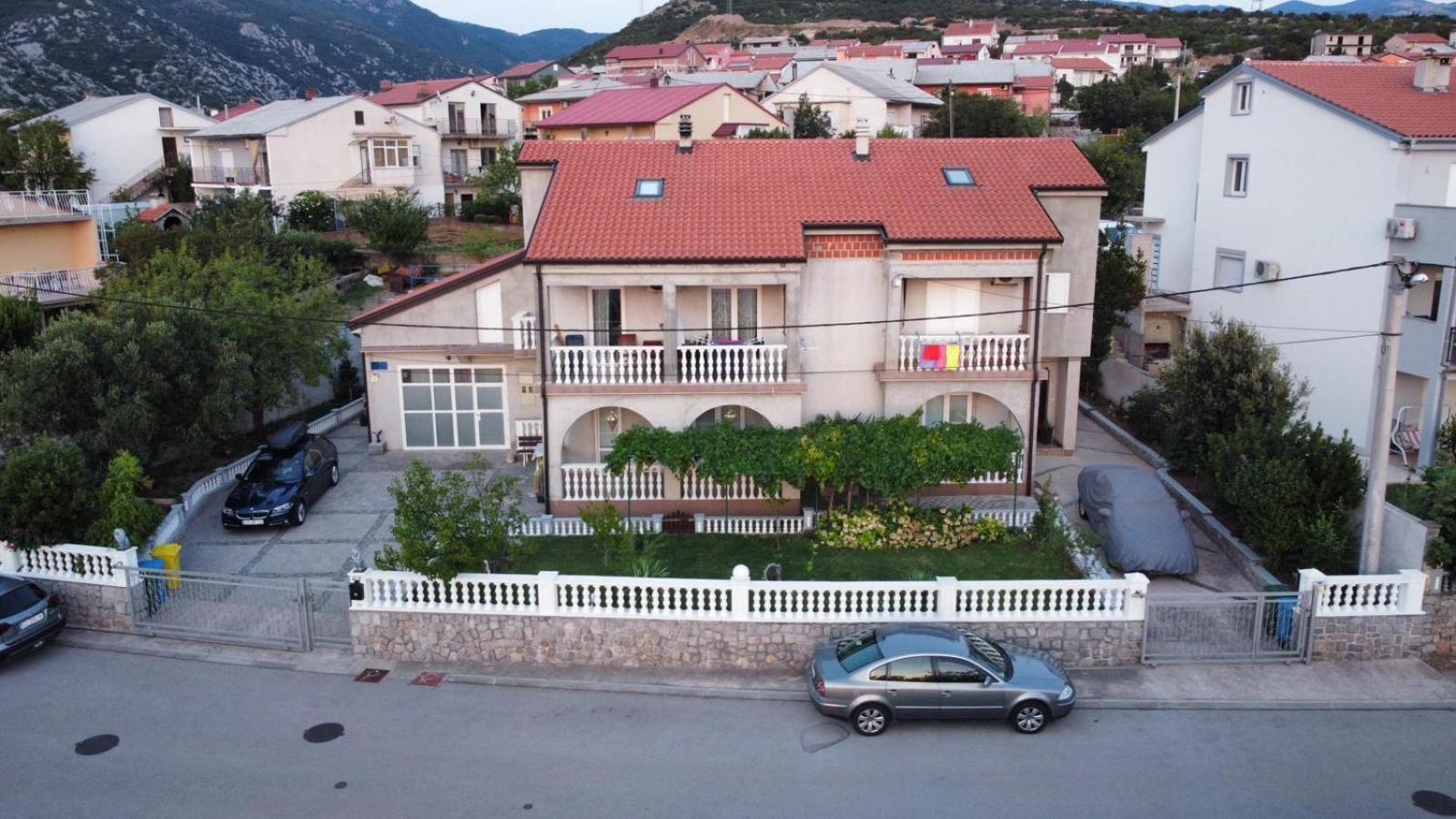 Apartman Ana & Marta Сень Екстер'єр фото