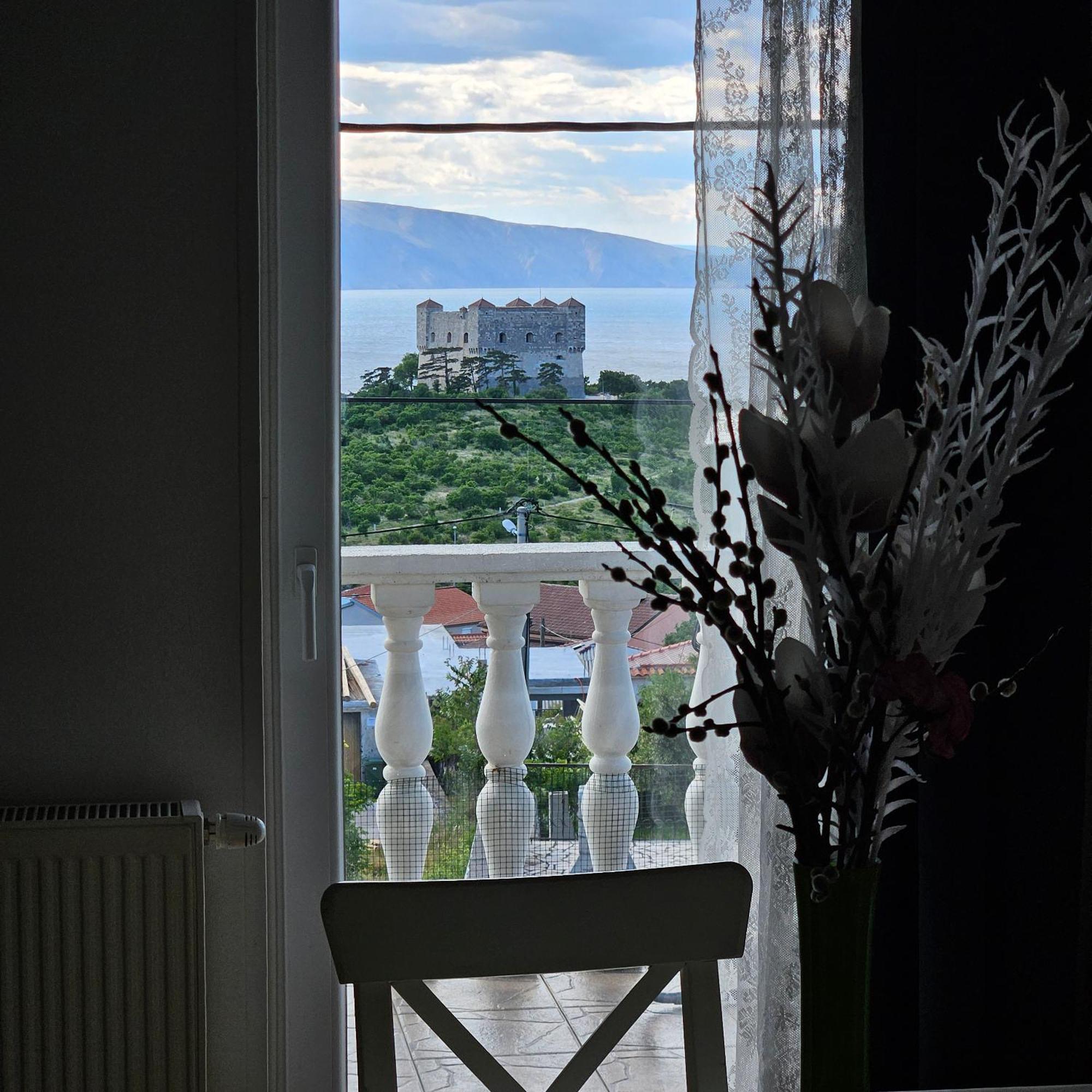 Apartman Ana & Marta Сень Екстер'єр фото